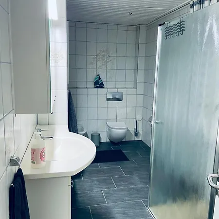 3 - Geraeumige Mit Eigener Kueche, Bad Und Gartenblick Appartement Salzgitter