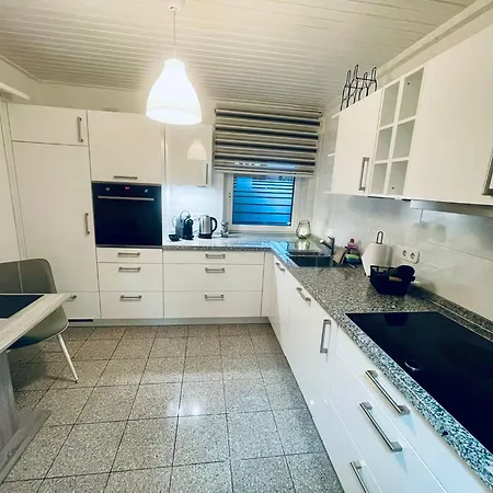 3 - Geraeumige Mit Eigener Kueche, Bad Und Gartenblick Apartament *